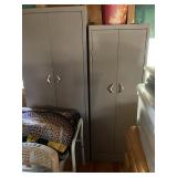 clean metal closets
