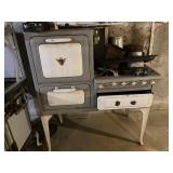 Andes gas (make a great kitchen storage prep area)