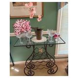 UNIQUE WINE RACK TABLE