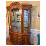 THOMASVILLE CHINA CABINET