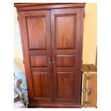 WARDROBE - ENT CTR