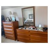 MCM DRESSER