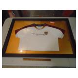Brandi Chastain signds Jersey