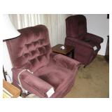 2 Electric lift chairs $250 each 2 Electric lift chairs $250 each