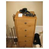Dresser $25