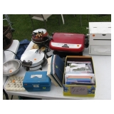 Misc small kitchen appliances 