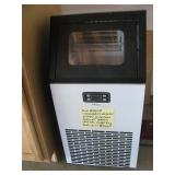 Reverse osmosis system makes great ice and lots of it includes custom cabinet was $400, now $300