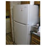 Frigidaire refrigerator w/ice maker $250