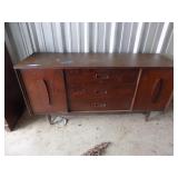   PRIVATE SCHOOL DOWNSIZING/ LIQUIDATION & AN ABANDONED STORAGE UNIT J to P Auctions & Liquidation L