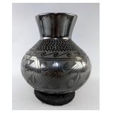 Mata Ortiz Pottery Vase, Artist Signed 'Tomasa Mora', Mexico, 6.5' Tall Mata Ortiz Pottery Vase, Artist Signed 'Tomasa Mora', Mexico, 6.5' Tall