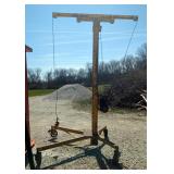 Sumner Roustabout, Model Z-250, Load Limit 2000 Lbs, Height Limit 25', On Castors 