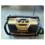 DeWalt Worksite Radio/Charger, Model DW911, Powers On 