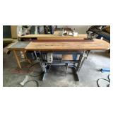 Edge Belt Sander, Powers On