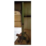 GilLift Manual Cabinet Lifter