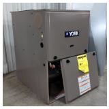 York Forced Air Gas Furnace, Model Y81E120C20SMPS1A 