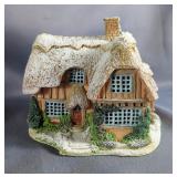 Lamplight By Lilliput Lane Thatcher