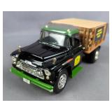 Ertl Prestige Series Diecast 1:25 Scale John Deere Dealership 1957 Chevy Stake Truck #5049CO, In Ori