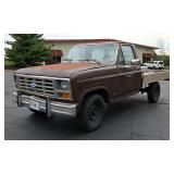 1986 Ford F-150 Lariat XLT RWD Pickup Truck, 4.9L I6, Miles Showing on Odometer 63569, VIN# 2FTDF15Y