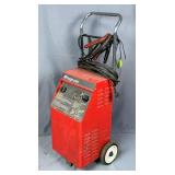 Snap-On Fast Charger, Model BC4200, Powers On 