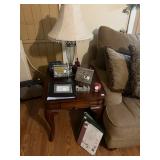 End tables 