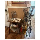 Costume jewelry 