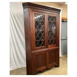 Measures 61x87 w/glass doors w/diamond munitions 