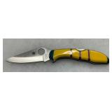 Spyderco V8T10 Folding Knife with Yellow Multicolor Inlay Handle Spyderco V8T10 Folding Knife with Yellow Multicolor Inlay Handle