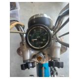 speedometer showing 2,939 miles