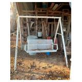 YARD SWING