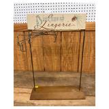 Pinehurst Lingerie Display Rack 
