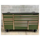 Snap-on 16-Drawer Tool Box with Built-in Charging Ports, 84″ x 49″ x 30″