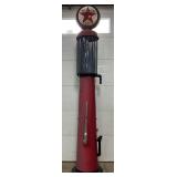 Early 10g. Visible Gas Pump with Texaco Globe 