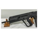 black polymer body and integrated Picatinny rail black polymer body and integrated Picatinny rail