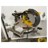 DeWALT 12-Inch Sliding Compound Miter Saw
