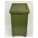 Metal Trash Bin by Atlas Products Co., Chicago, USA, Measuring 11in by 22in