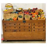7FT. OAK COUNTRY STORE PRODUCE DISPLAY CABINET 