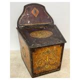 Painted Metal Wall-Mount Storage Box, 7 1/2 x 10 Inches