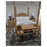 King Poster Bedroom Set