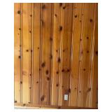 KNOTTY PINE WALLBOARD