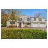 STUNNING - LARGE HOUSE - Art - Collectibles - Furniture - AND  MORE!