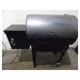 Traeger Tailgater 20 Pellet Grill - Works