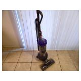 Dyson Cinetic Animal Vacuum Cleaner- Works