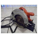Black & Decker Circular Saw - Works