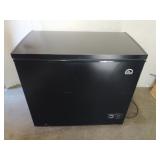 Igloo 7.1 Cubit Ft Chest Freezer Works