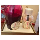 Variety of Vintage Vanity Products including Chen Yu