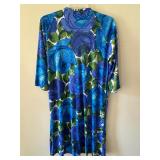 Vintage Loungees Floral Design House Coat / Nightgown