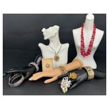 Assorted Vintage Jewelry