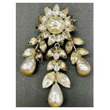 Set of 9 Vintage Rhinestone and Faux Pearl Brooch Pins