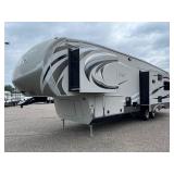2013 KEYSTONE RV MONTANA HIGH COUNTRY 325RL 5TH WHEEL RV