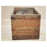 Vintage Cutty Sark Scotch Whiskey Wooden Crate